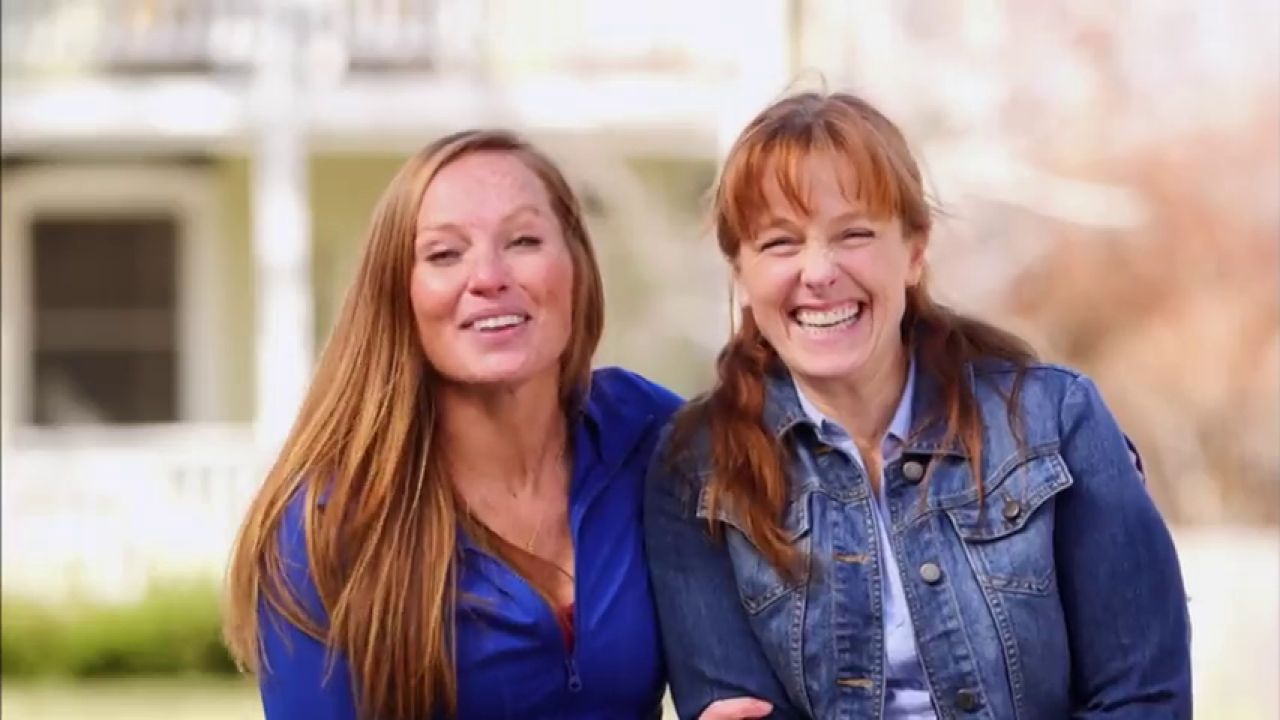 Mina Starksiak y Karen Laine